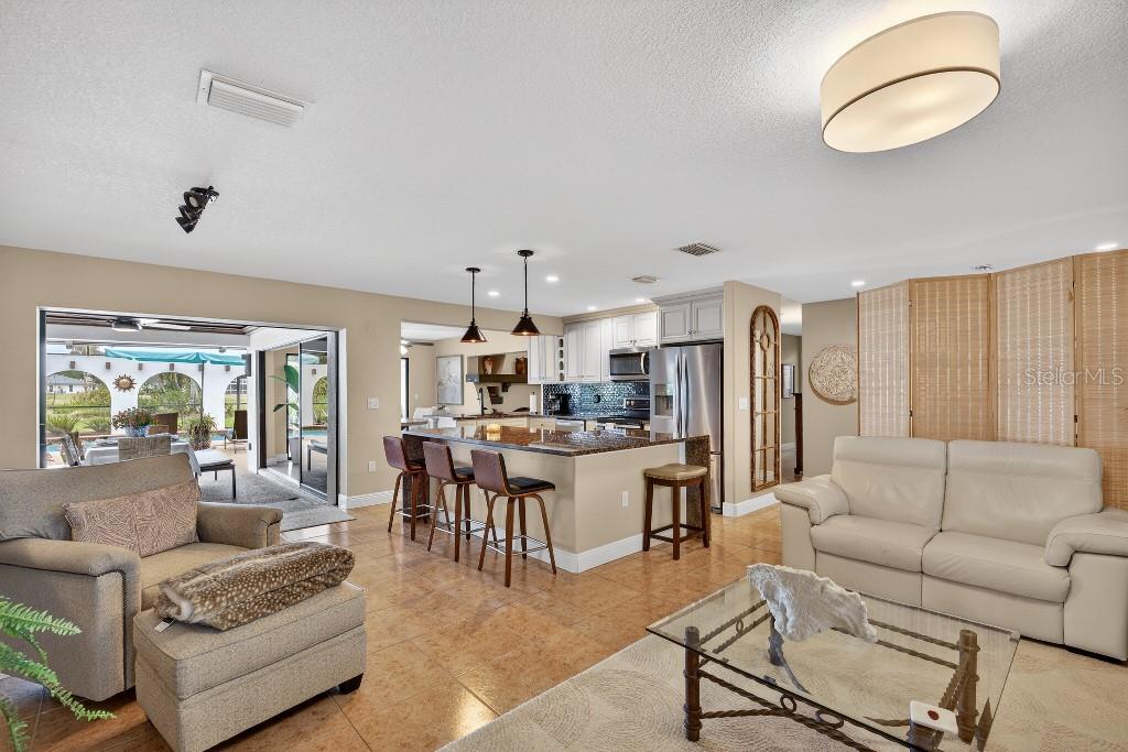 THE MEADOWS - Residential