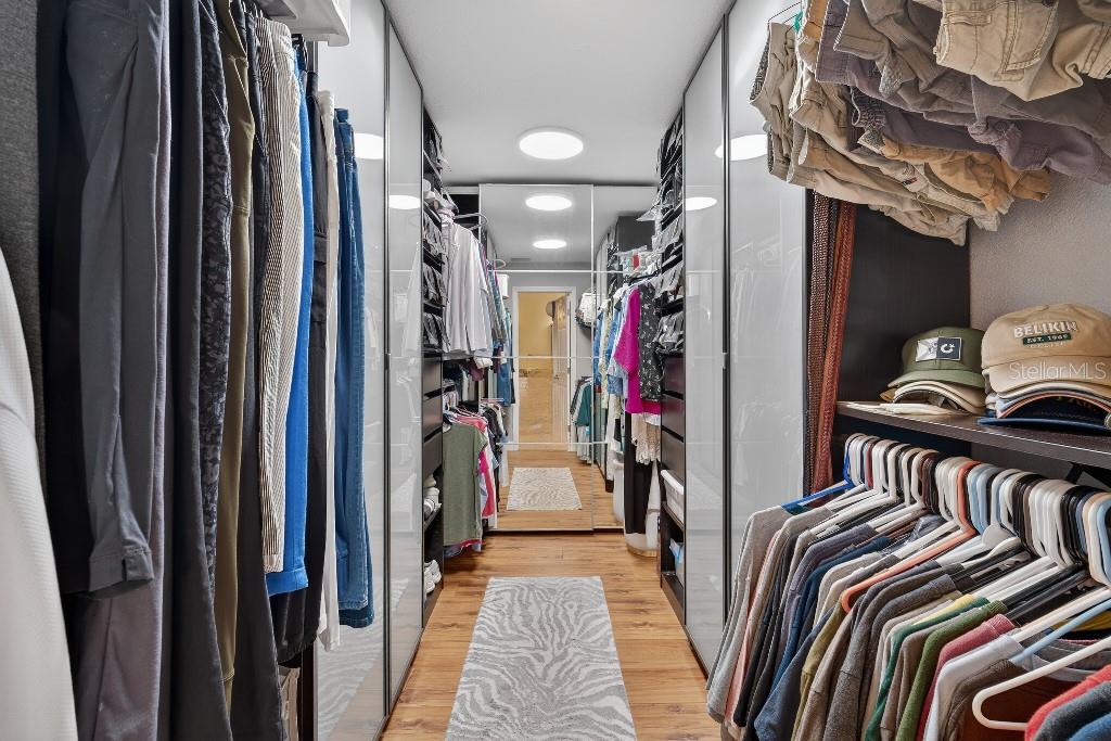 THE MEADOWS - Residential