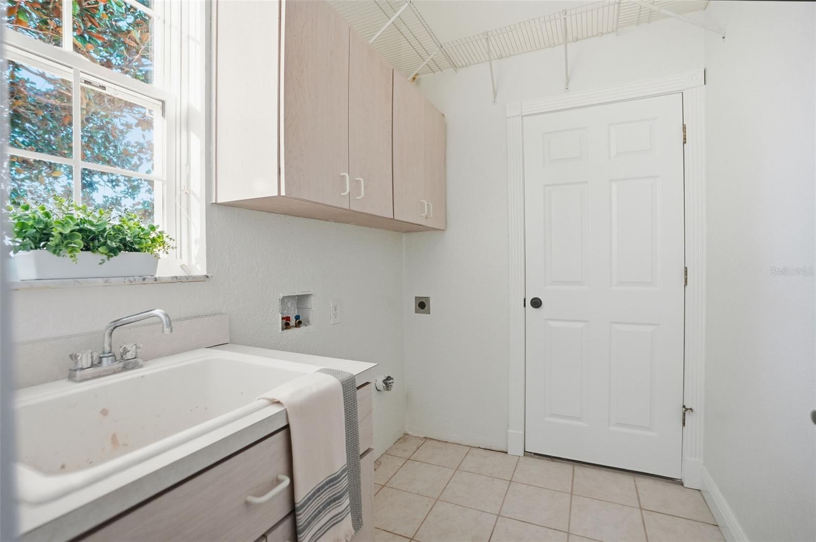 SILVERTHORN PH 1 - Residential