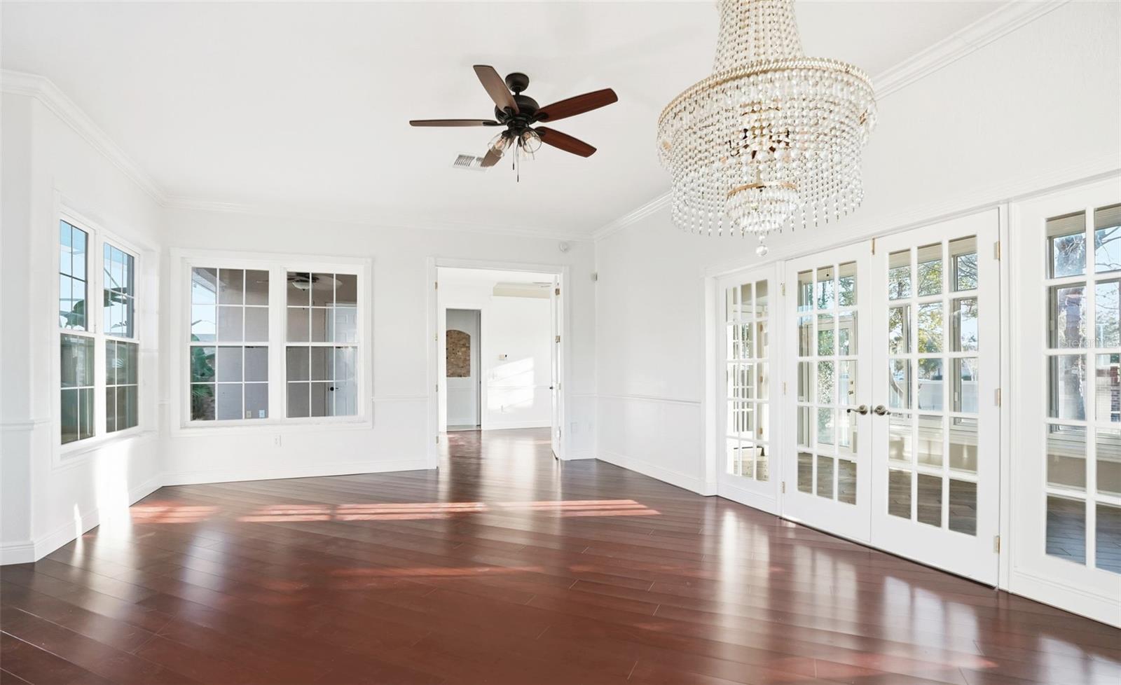 SILVERTHORN PH 1 - Residential