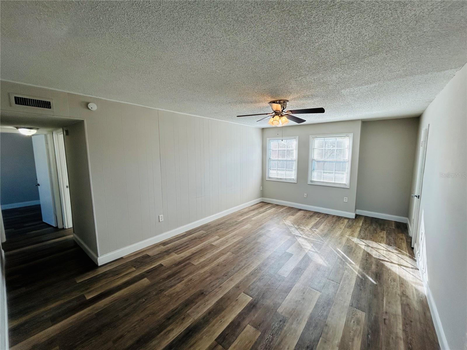 CATALINA ISLES CONDO - Residential Lease