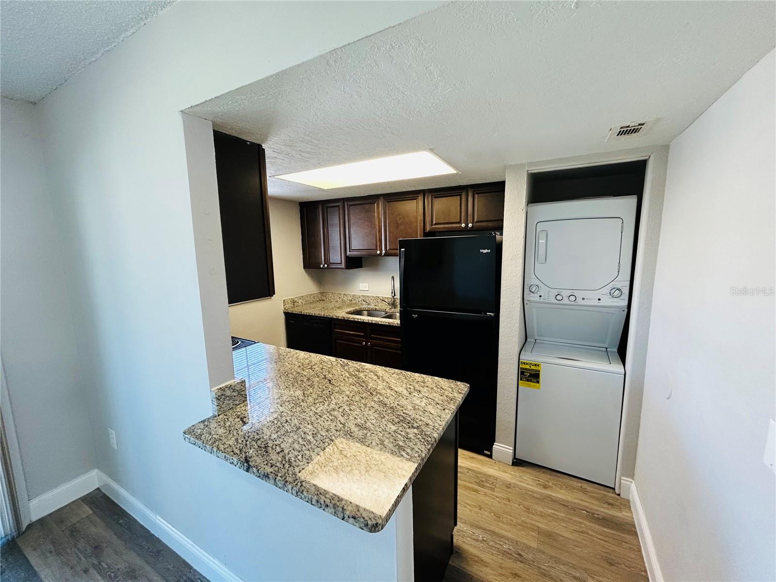 CATALINA ISLES CONDO - Residential Lease