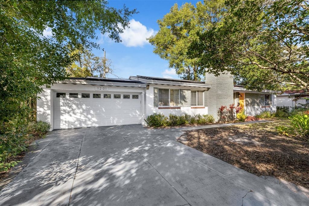 Photo of 1201 Nottingham Street, Orlando, FL 32803 (MLS # O6377220)