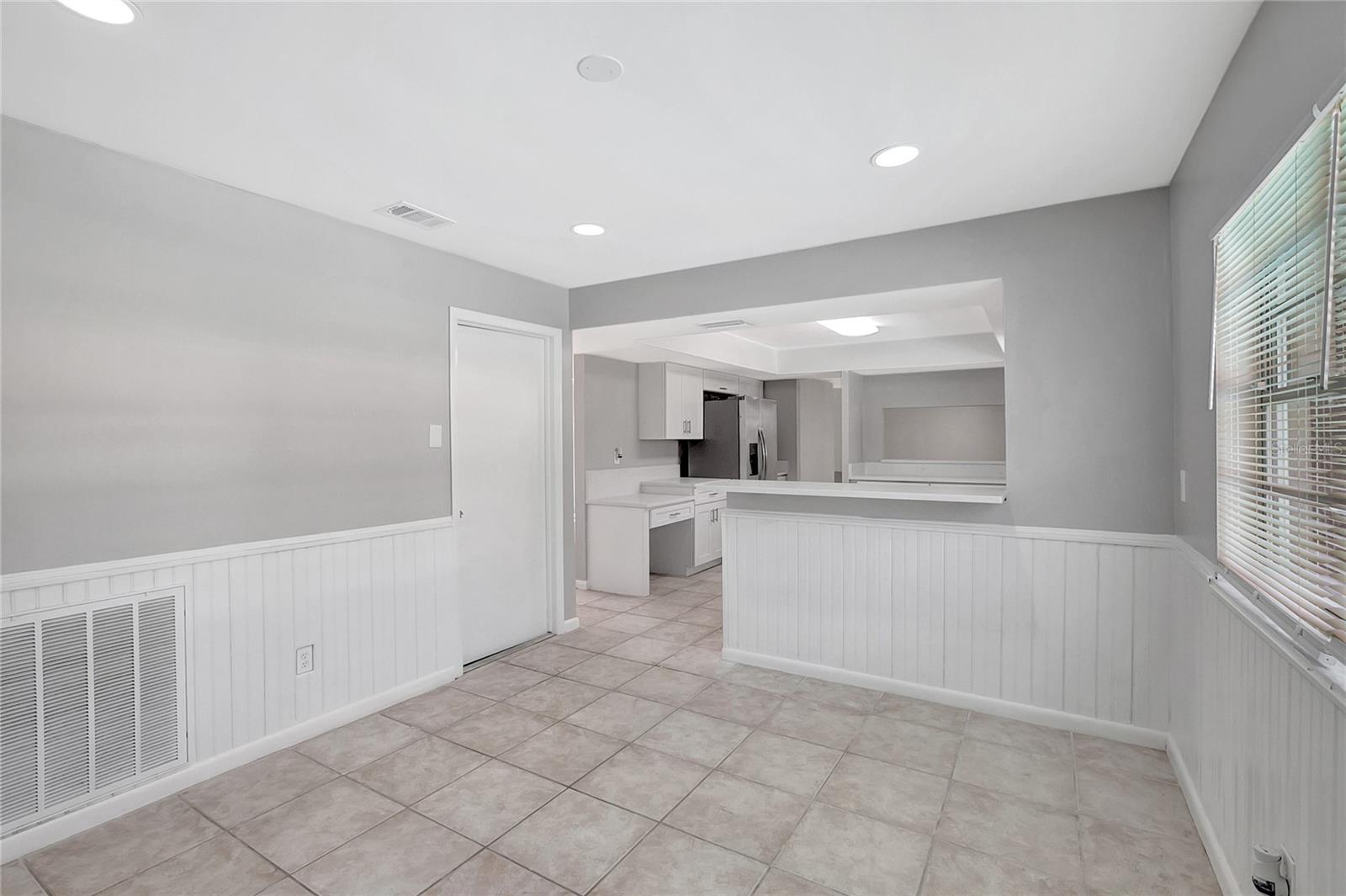 ROLLING MEADOWS - Residential