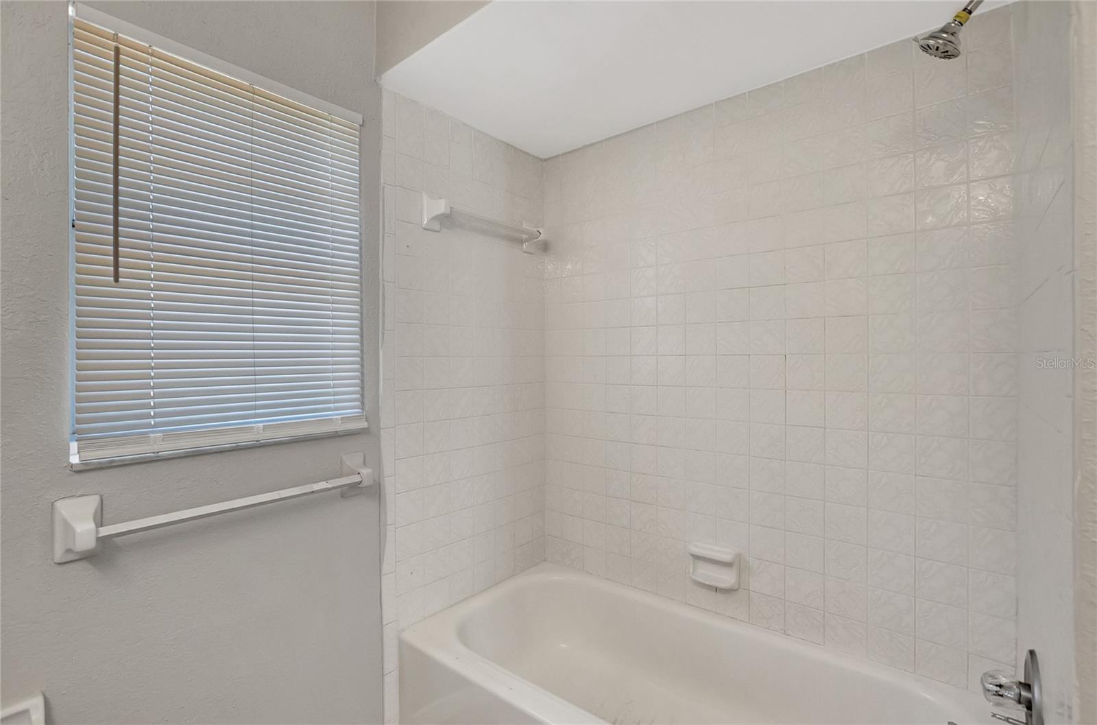 ROLLING MEADOWS - Residential