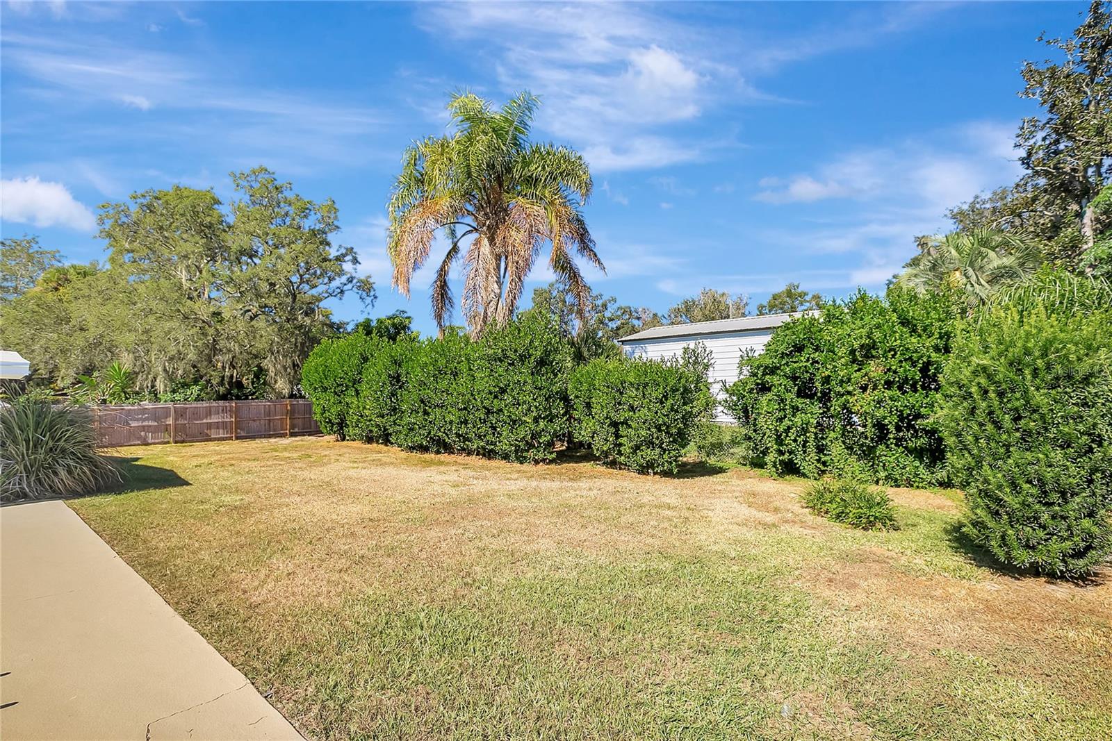 ROLLING MEADOWS - Residential