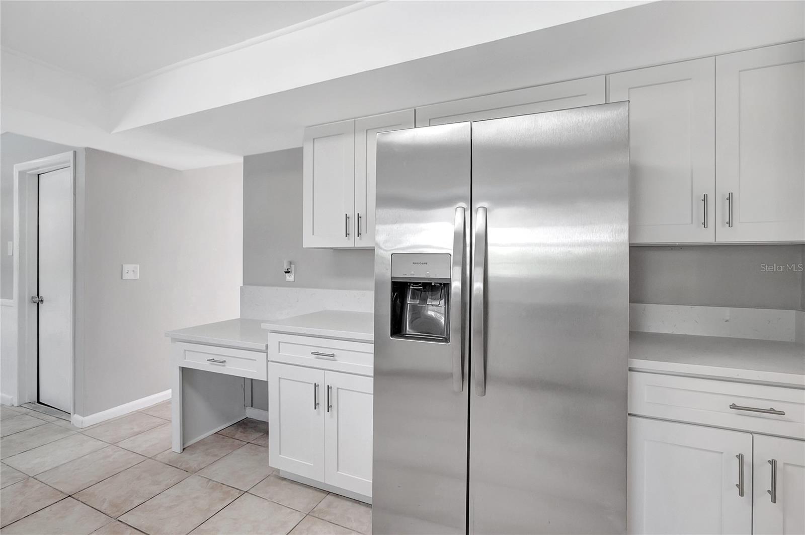 ROLLING MEADOWS - Residential