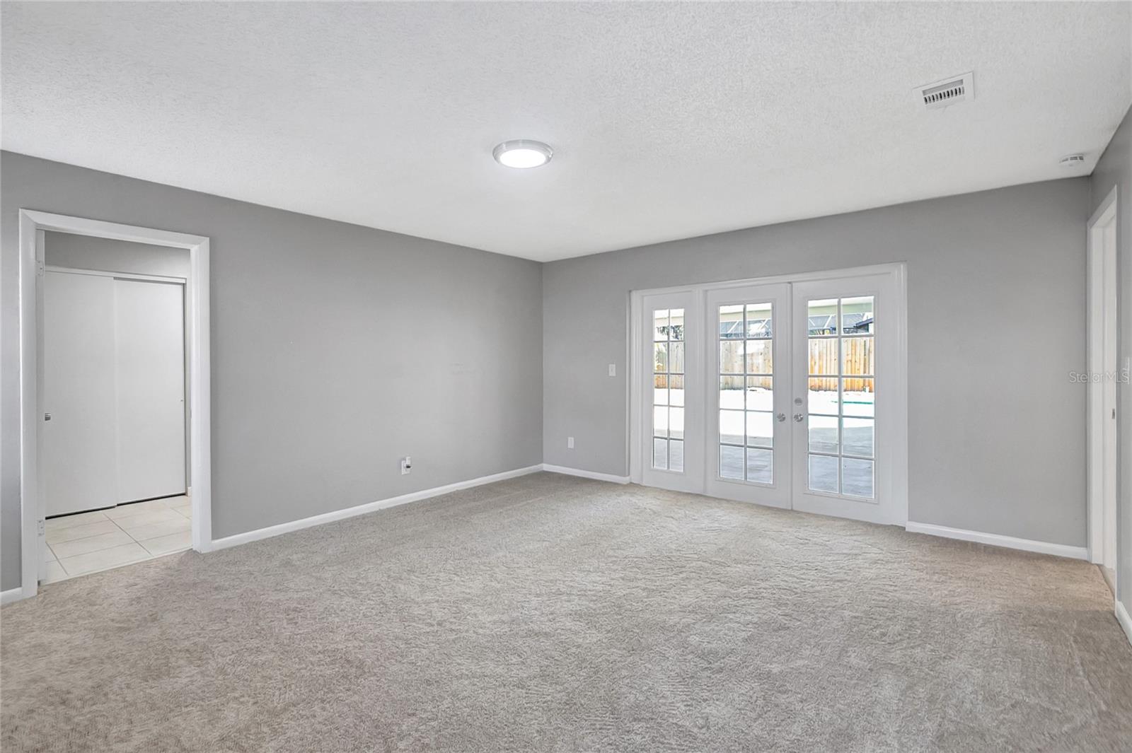 ROLLING MEADOWS - Residential