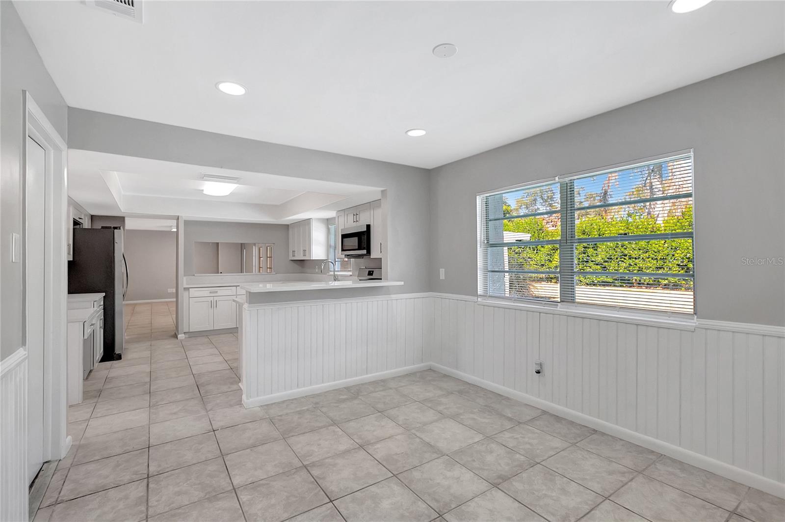 ROLLING MEADOWS - Residential