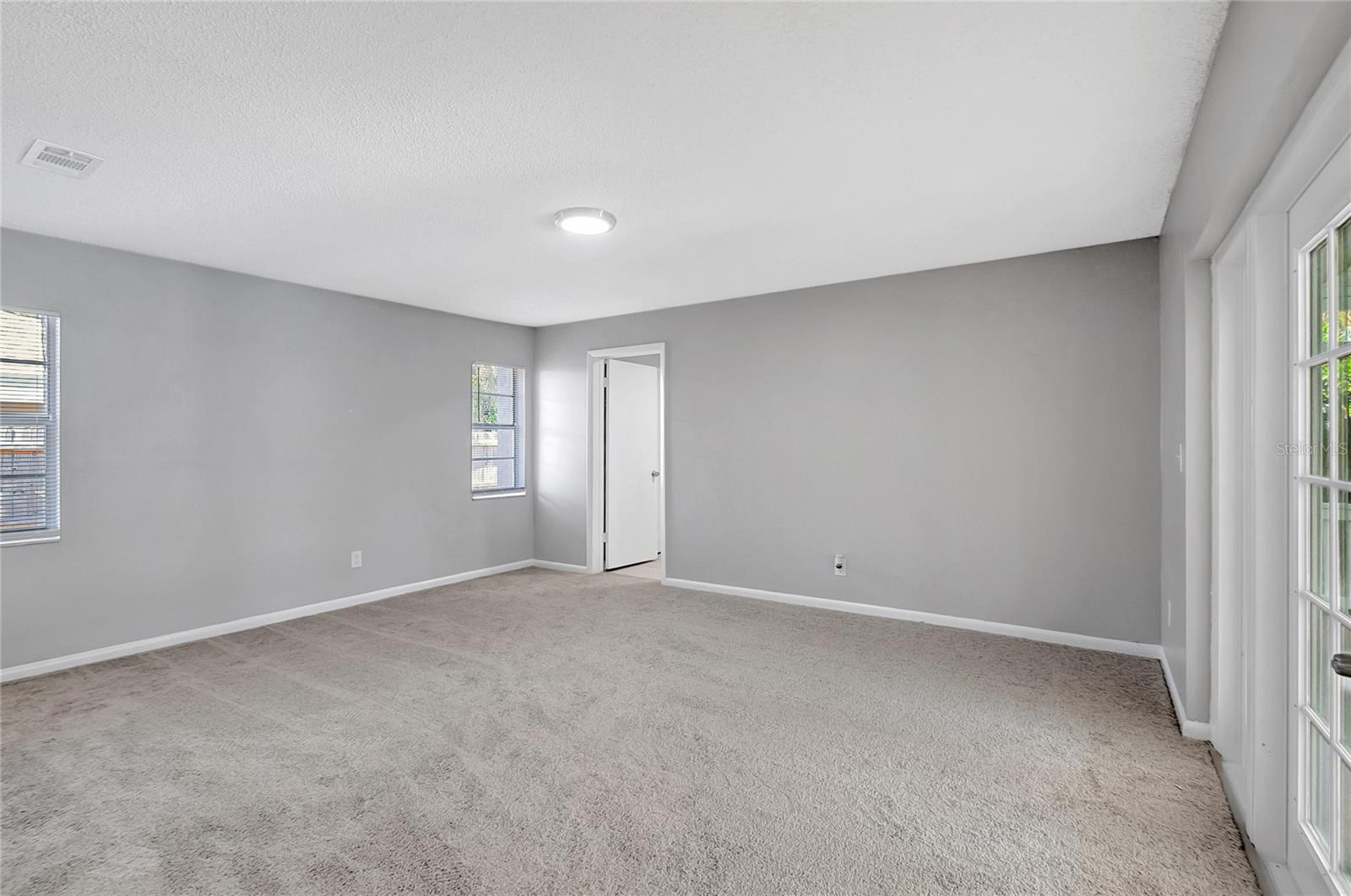 ROLLING MEADOWS - Residential