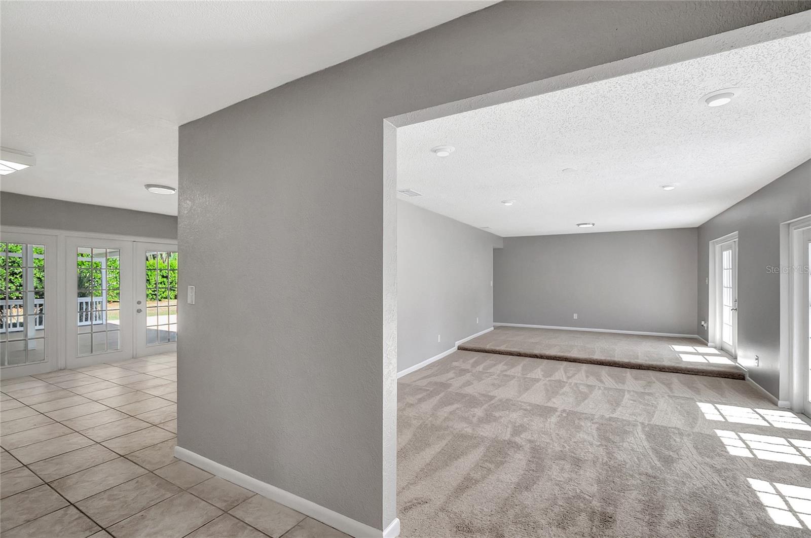 ROLLING MEADOWS - Residential