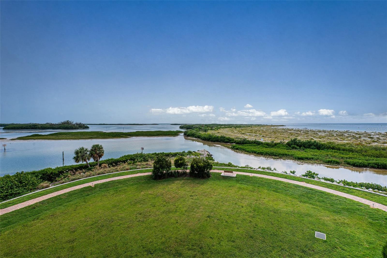 SUNSET POINTE AT COLLANY KEY III CONDO - Residential