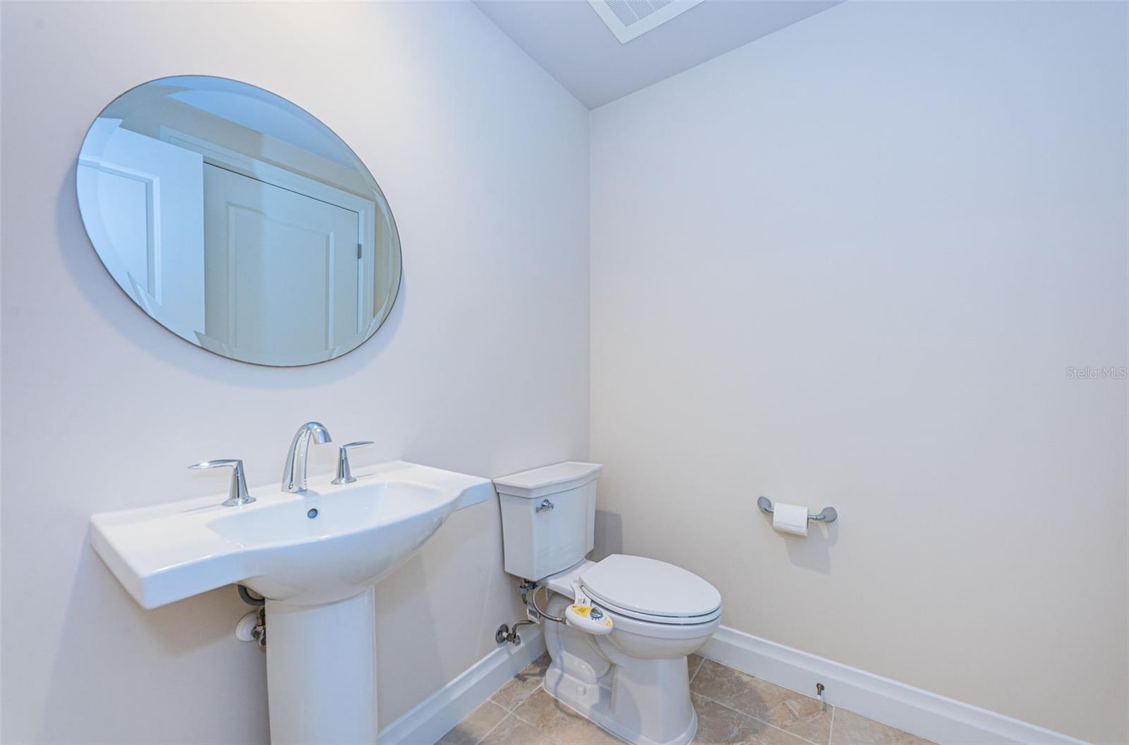 SUNSET POINTE AT COLLANY KEY III CONDO - Residential