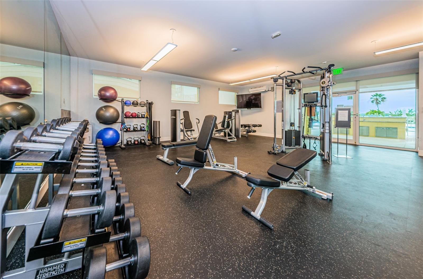 SUNSET POINTE AT COLLANY KEY III CONDO - Residential