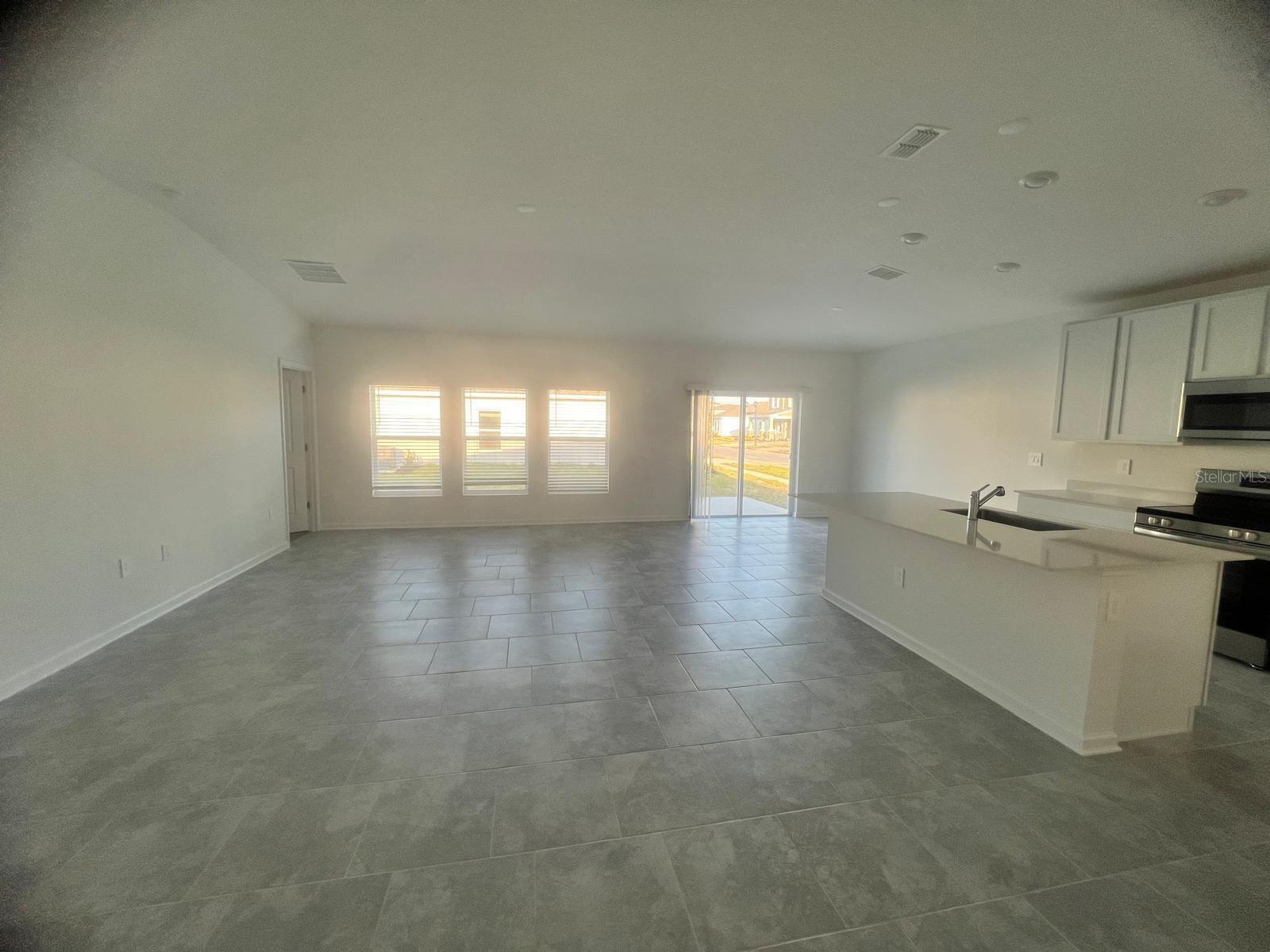 4964 WORCHESTER DRIVE