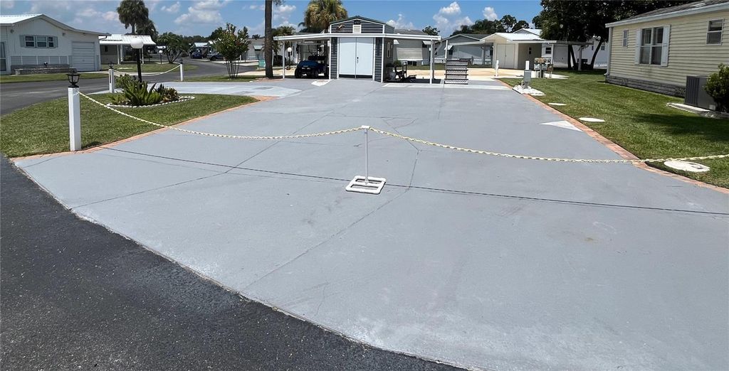 Photo of 490 Pine Loop, Frostproof, FL 33843 (MLS # TB8412259)