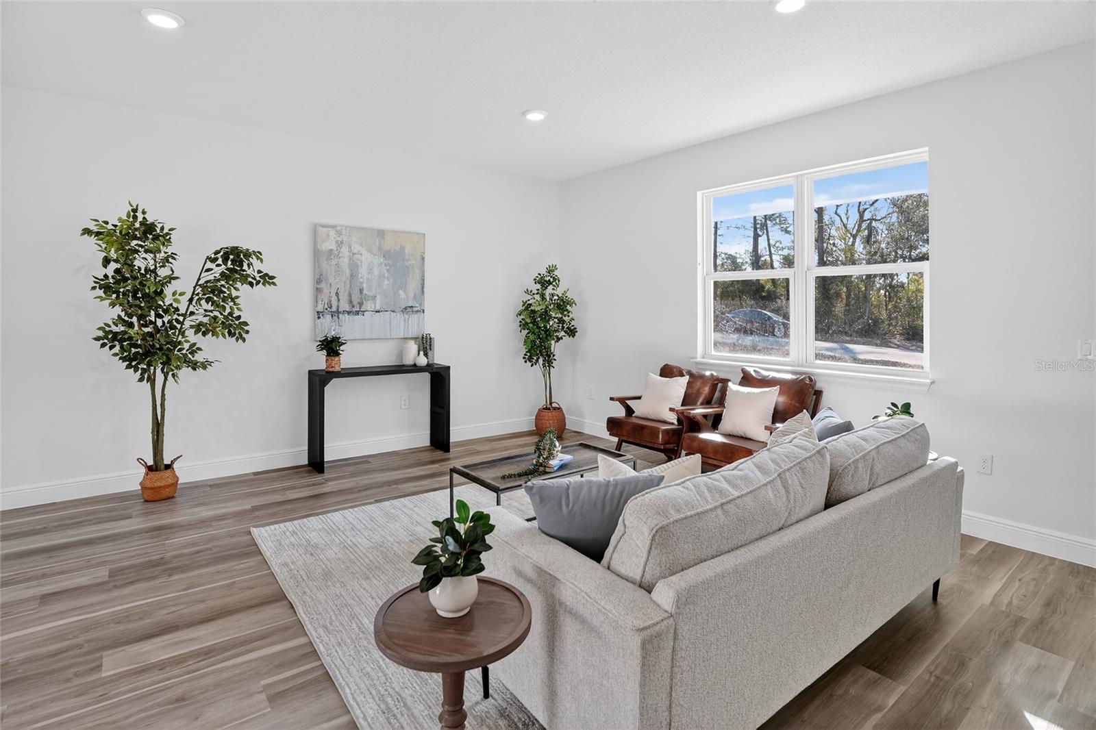 CITRUS SPGS UNIT 11 - Residential