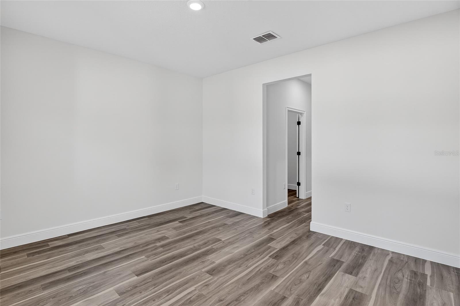 CITRUS SPGS UNIT 11 - Residential