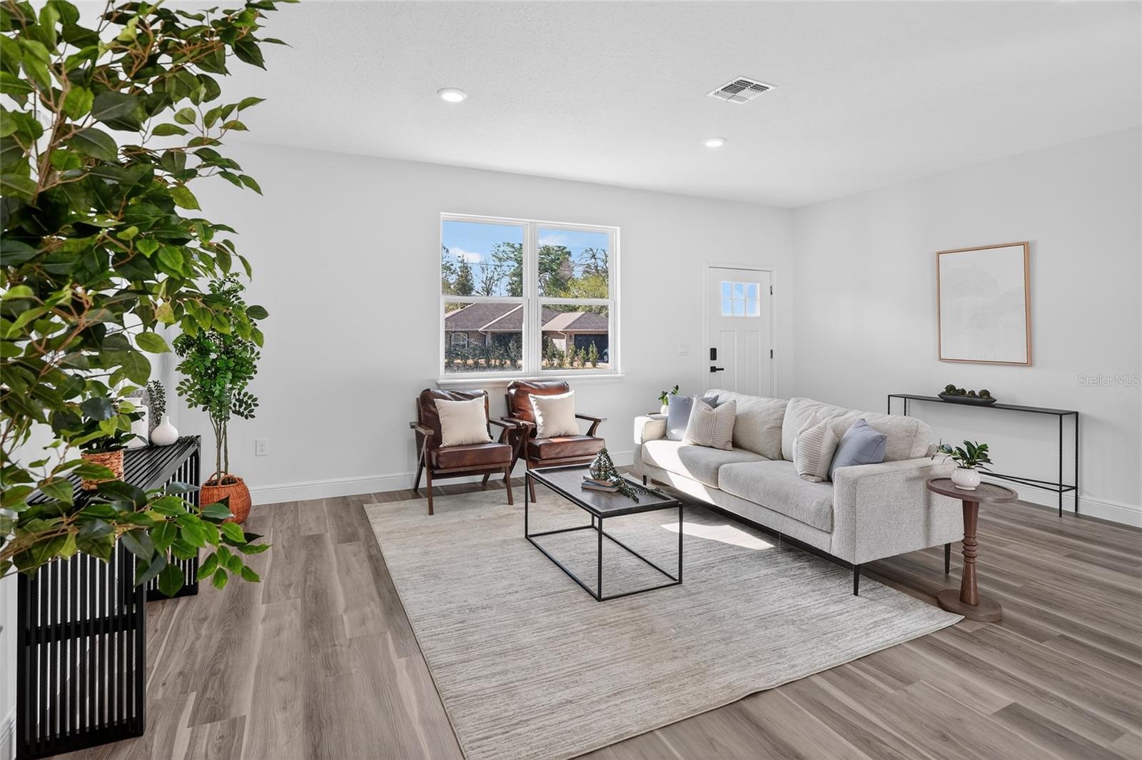 CITRUS SPGS UNIT 11 - Residential