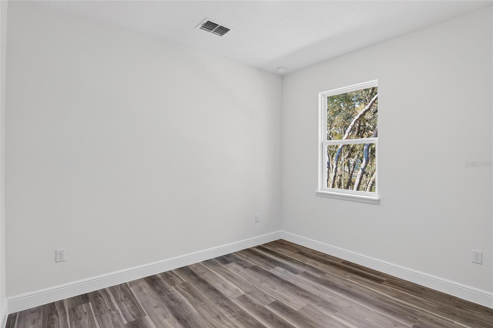 CITRUS SPGS UNIT 11 - Residential