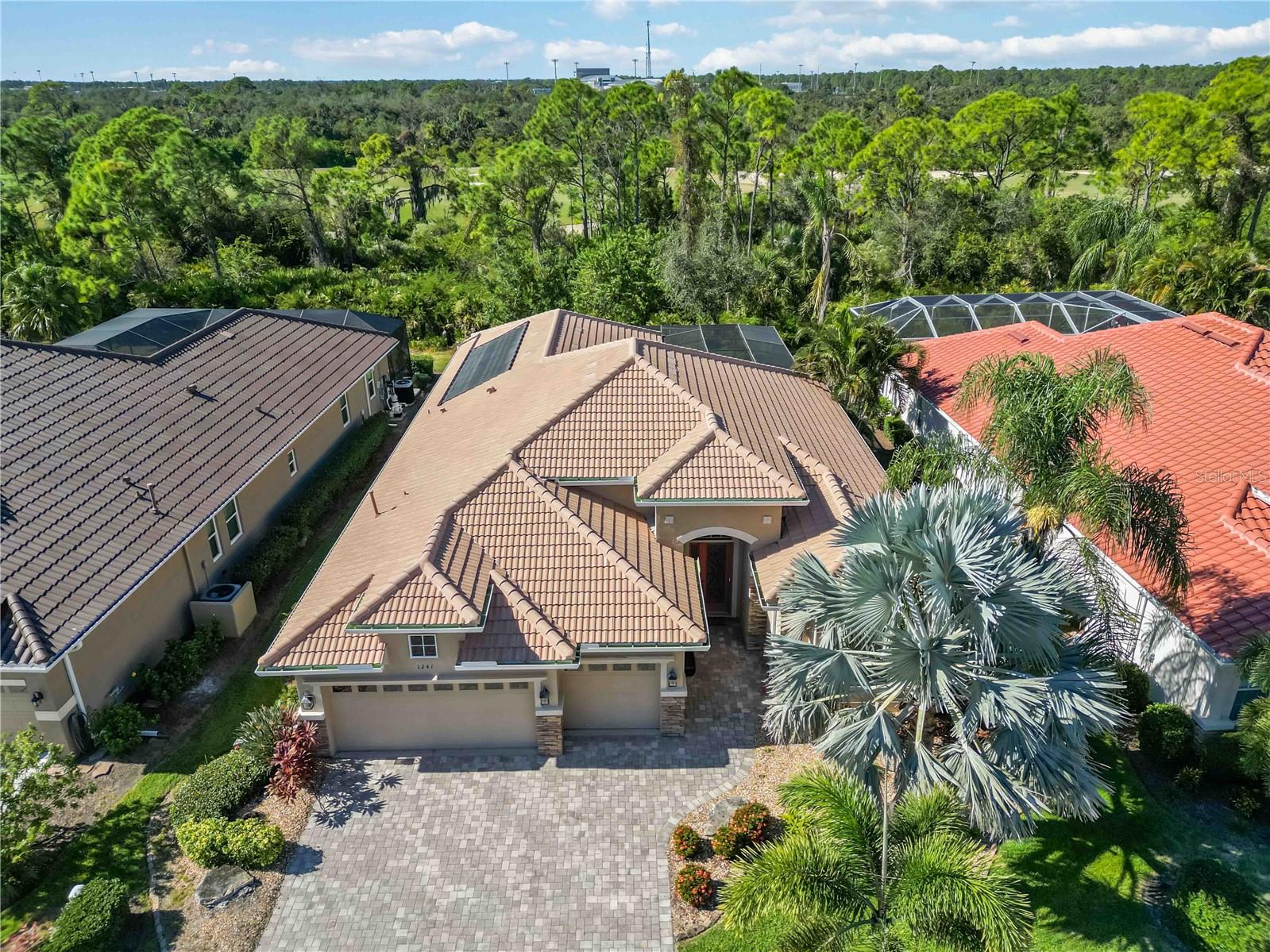 HERON CREEK - Residential Lease