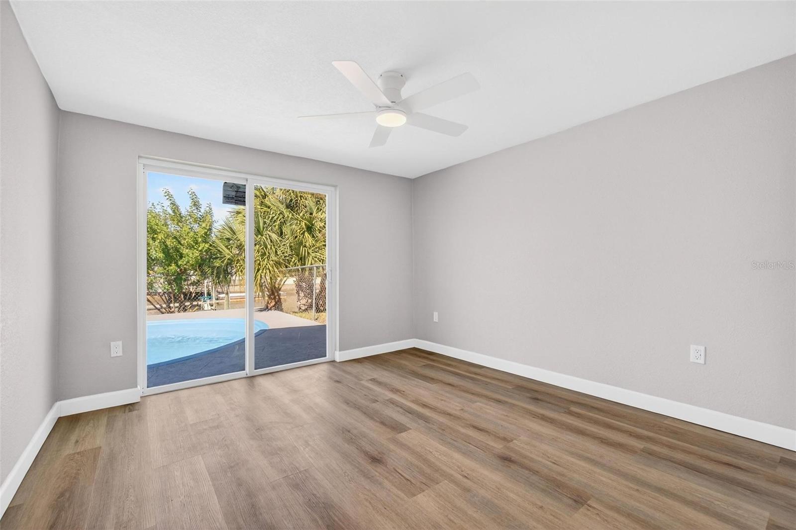 FLOR A MAR - Residential