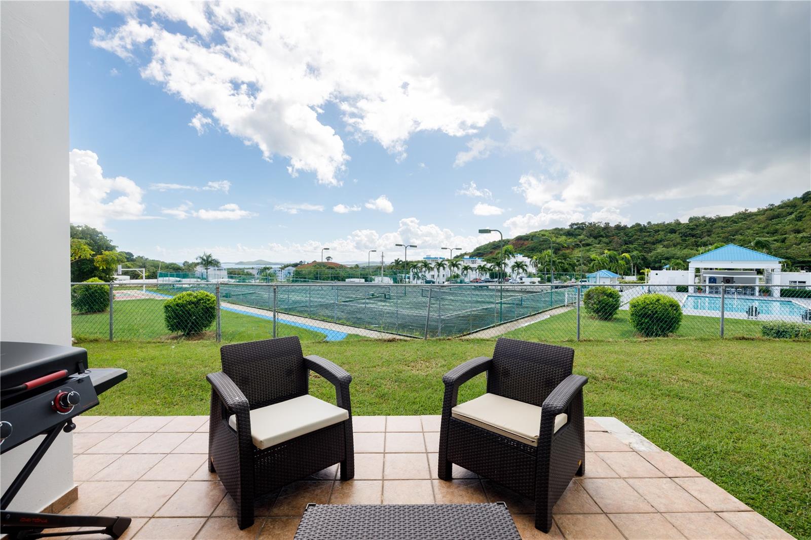 CONDOMINIO COSTA ESMERALDA - Residential