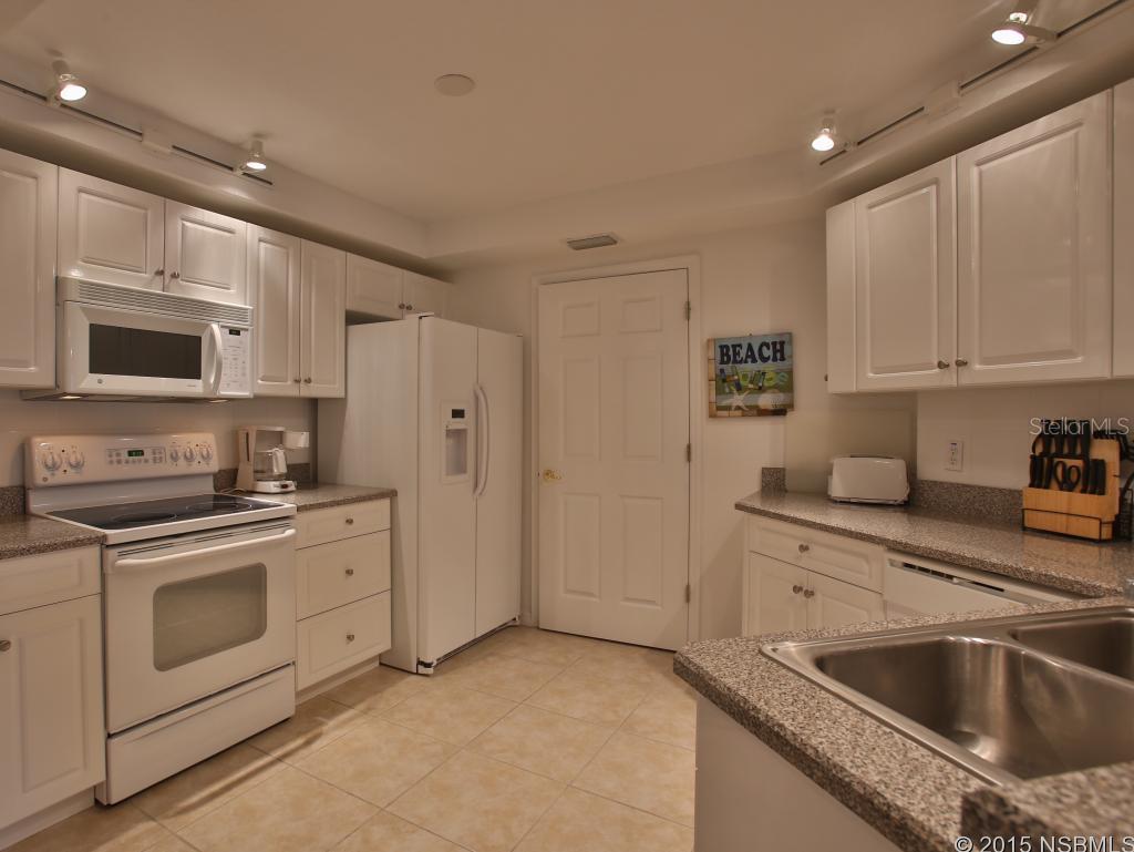 Ocean Walk Condo At Nsb Bldg 08 - Residential