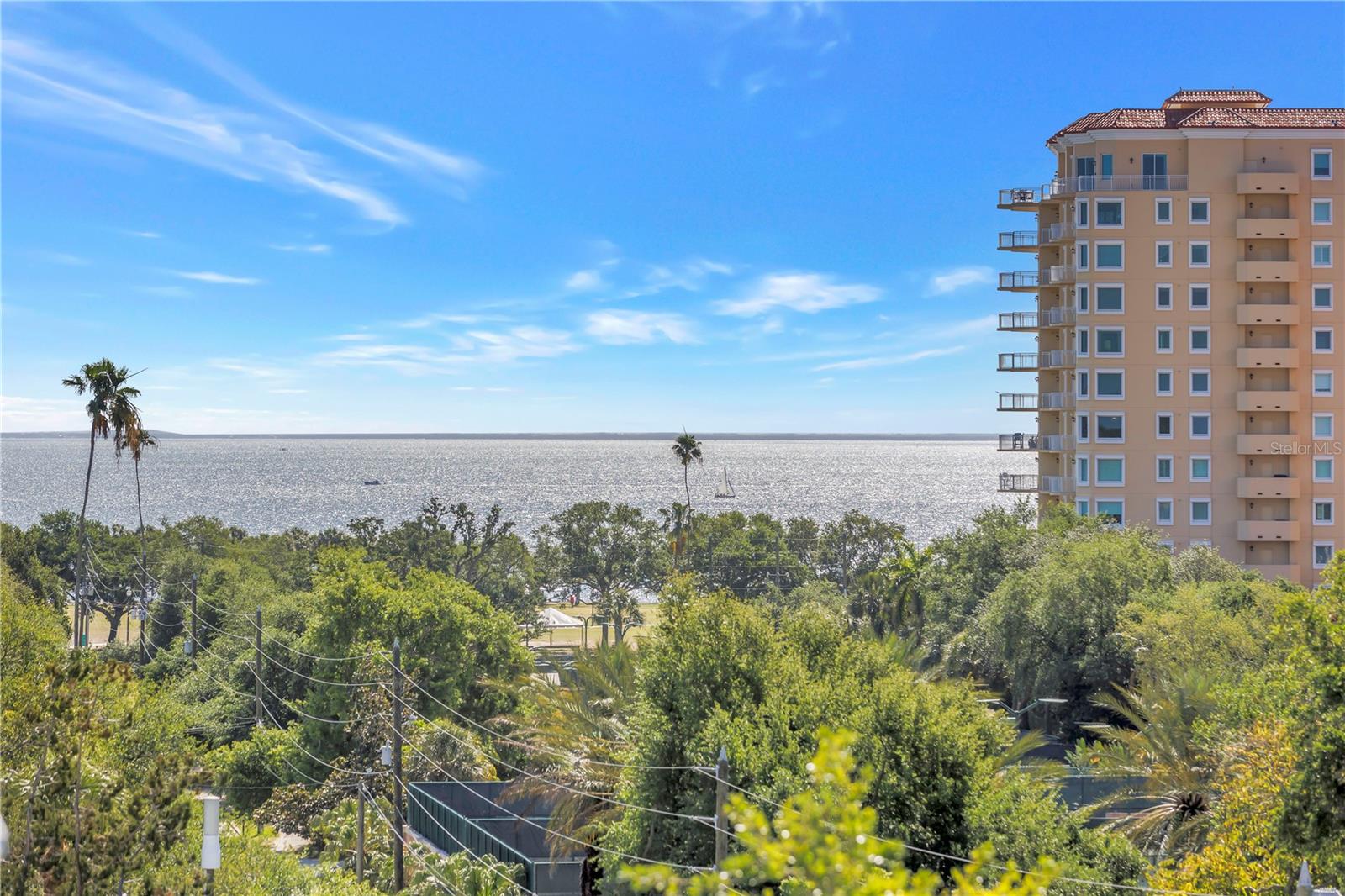 HARBOUR HILL CONDO - Residential