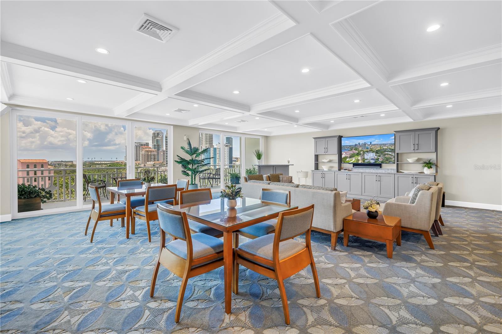 HARBOUR HILL CONDO - Residential