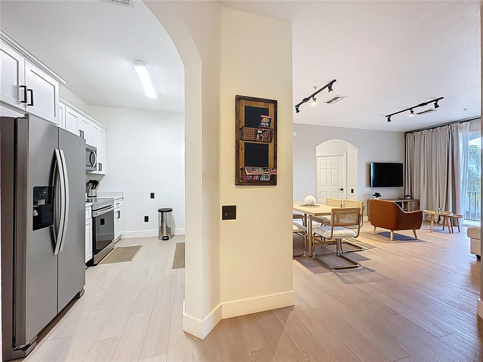 2300 BUTTERFLY PALM WAY 203