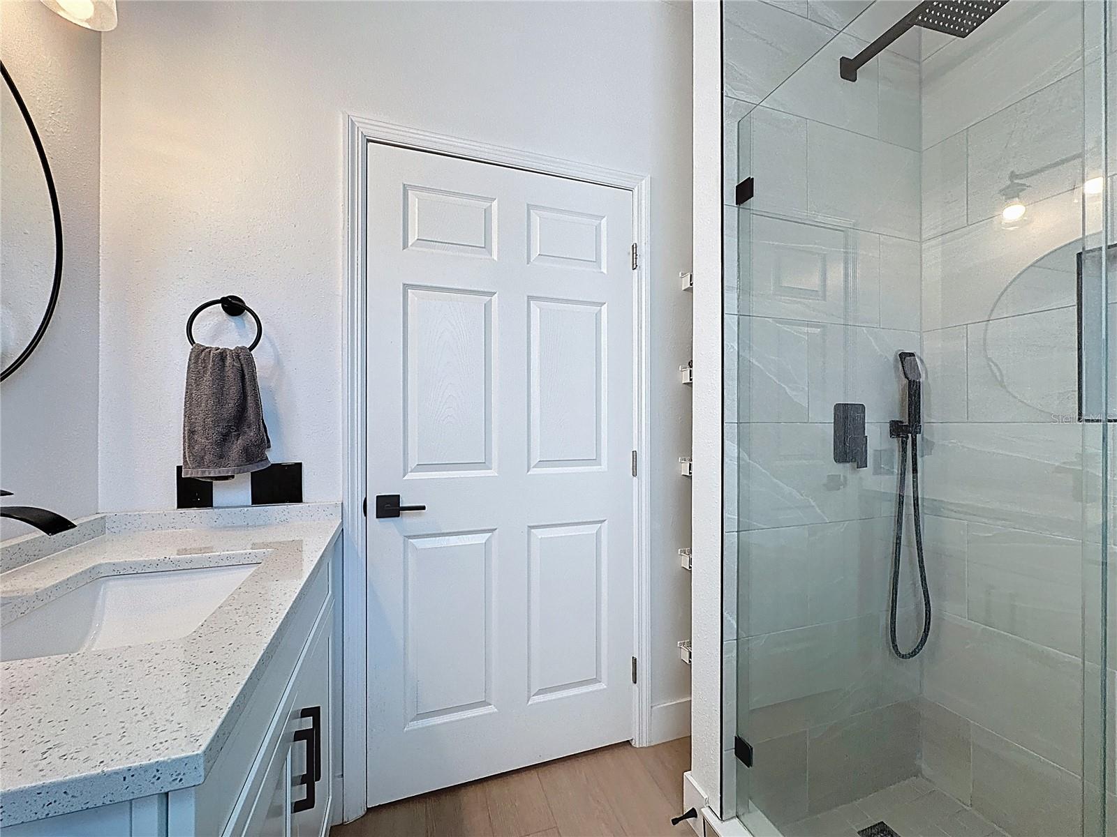 WYNDHAM PALMS CONDO PH 4 - Residential