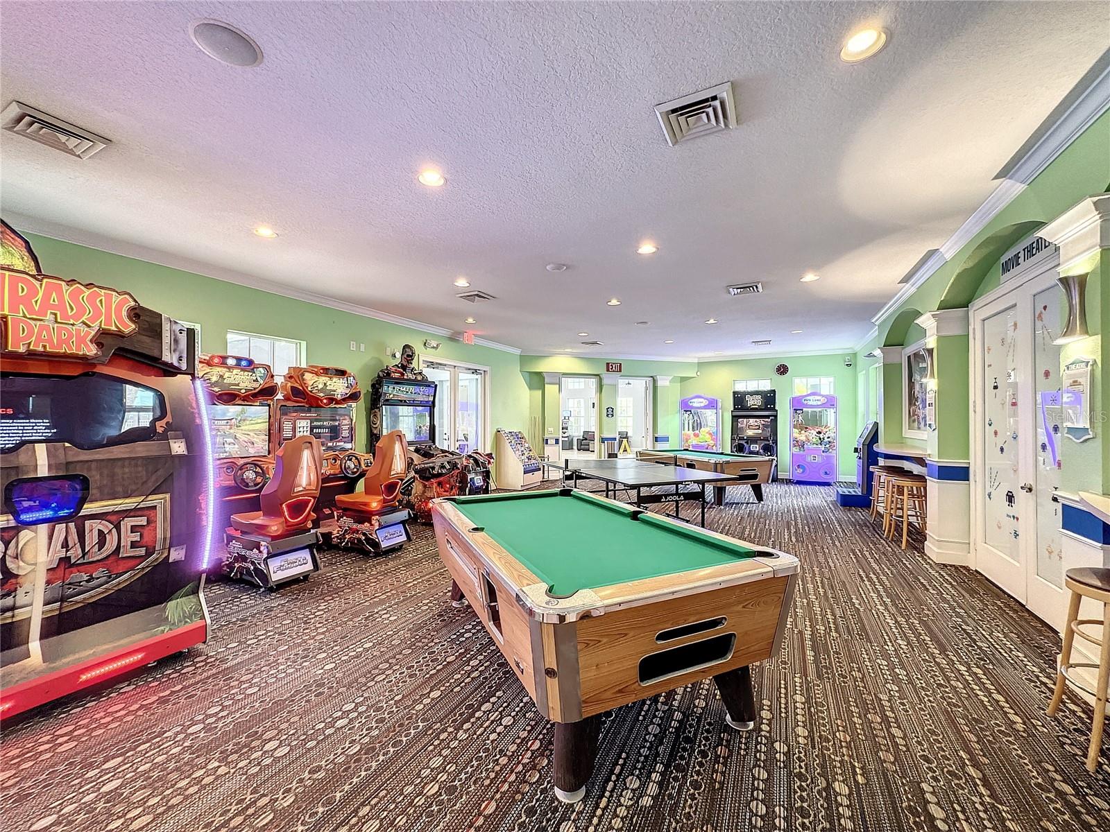 WYNDHAM PALMS CONDO PH 4 - Residential