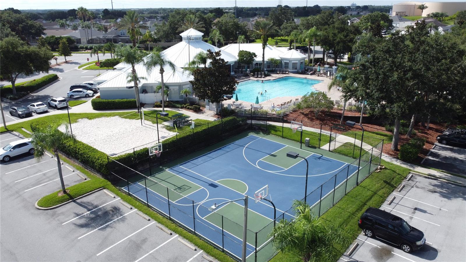 WYNDHAM PALMS CONDO PH 4 - Residential