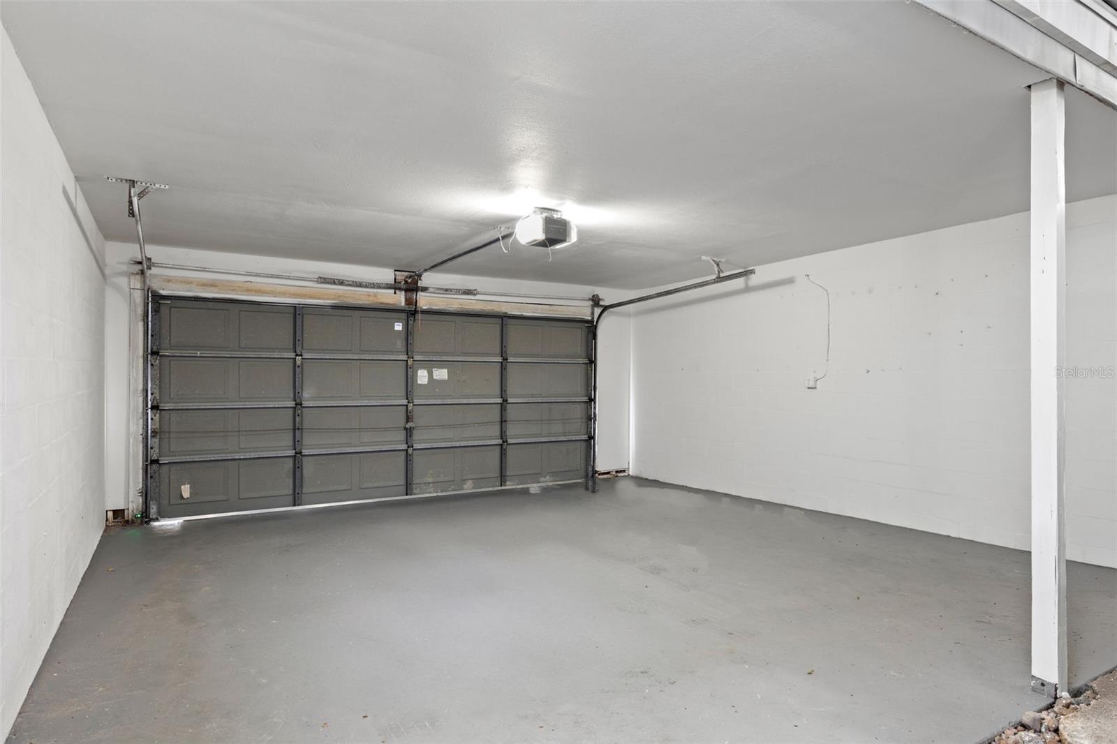 CYPRESS PARK GARDEN HMS 1 CONDO - Residential