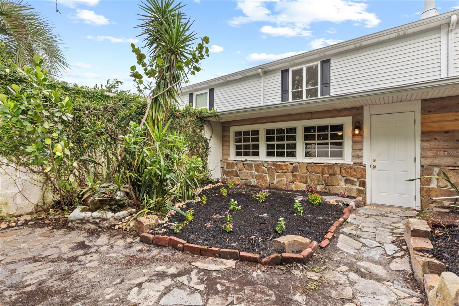 CYPRESS PARK GARDEN HMS 1 CONDO - Residential