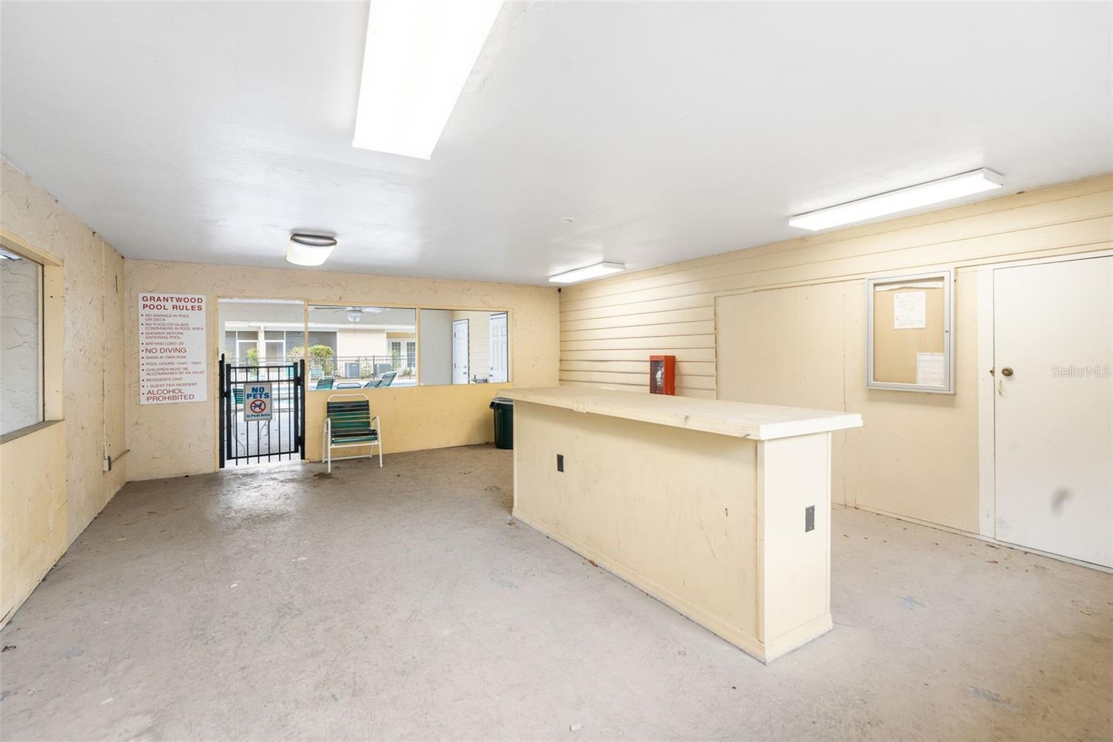 GRANTWOOD CONDO PH III - Residential