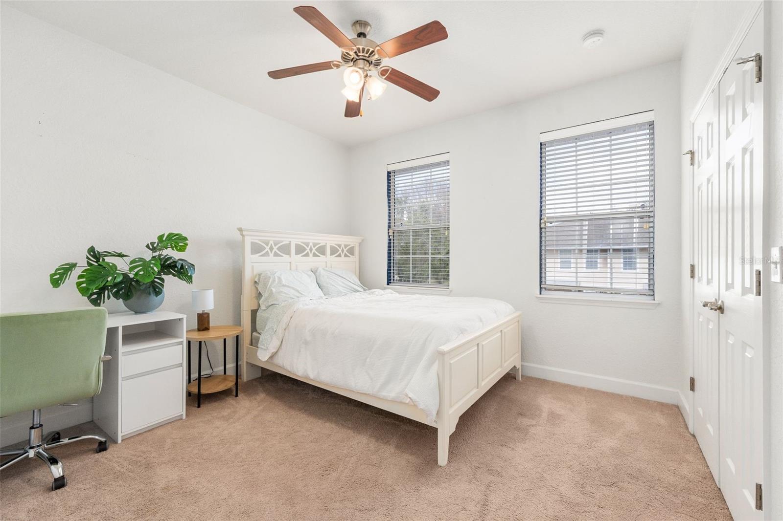 GRANTWOOD CONDO PH III - Residential