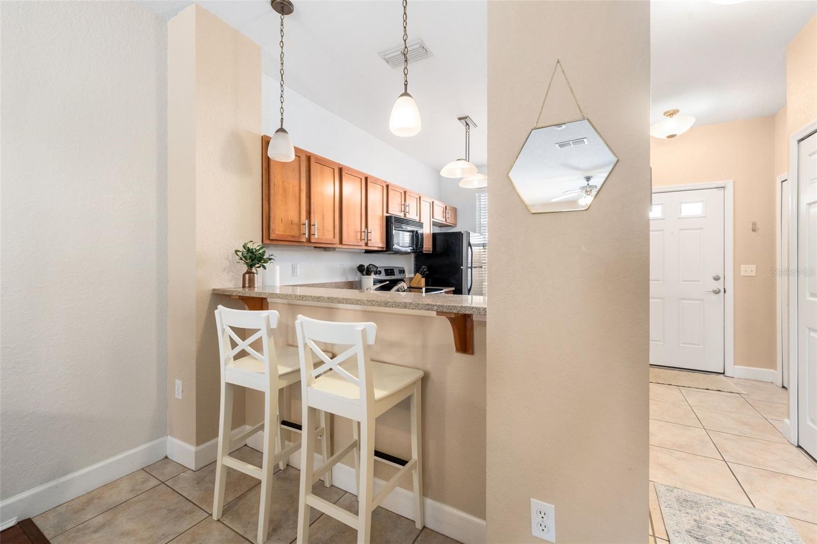 GRANTWOOD CONDO PH III - Residential