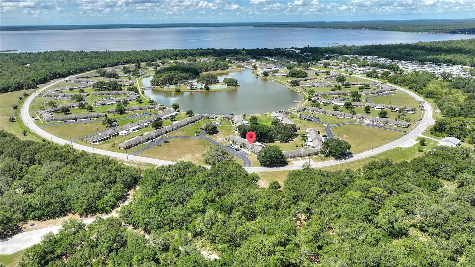 LAKESHORE CLUB - Residential
