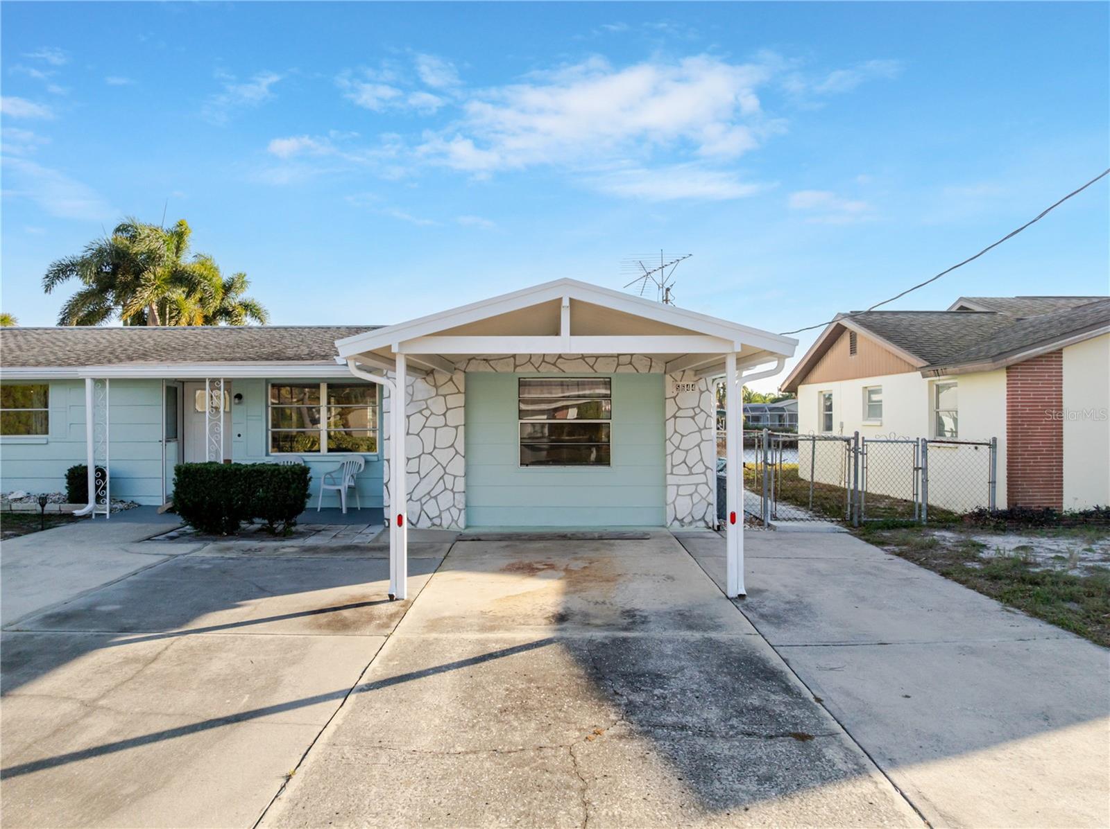 FOREST HILLS - Residential