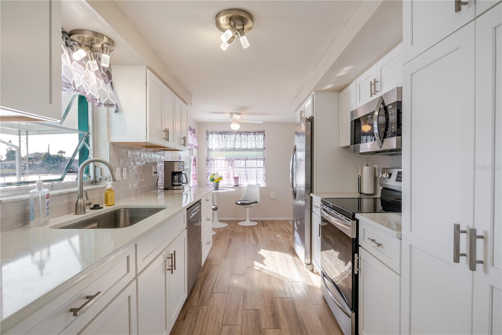 FOREST HILLS - Residential