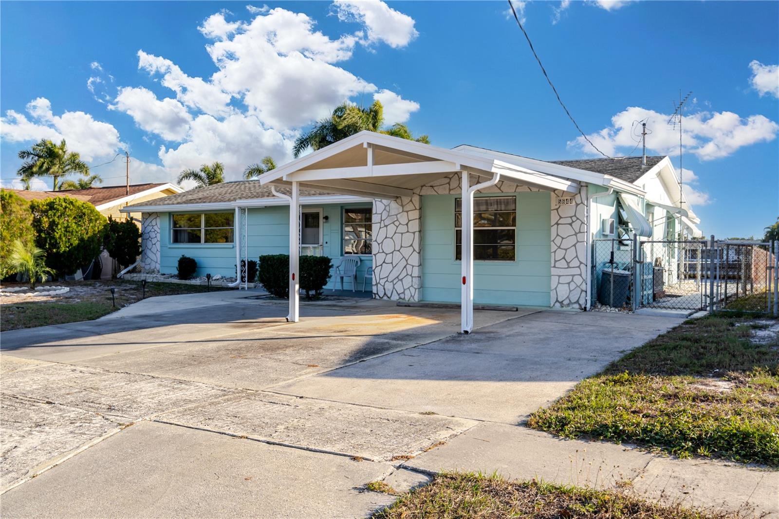 FOREST HILLS - Residential