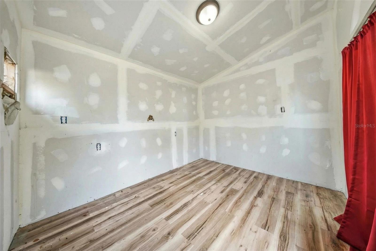 OWENS SUB FIRST ADD - Residential