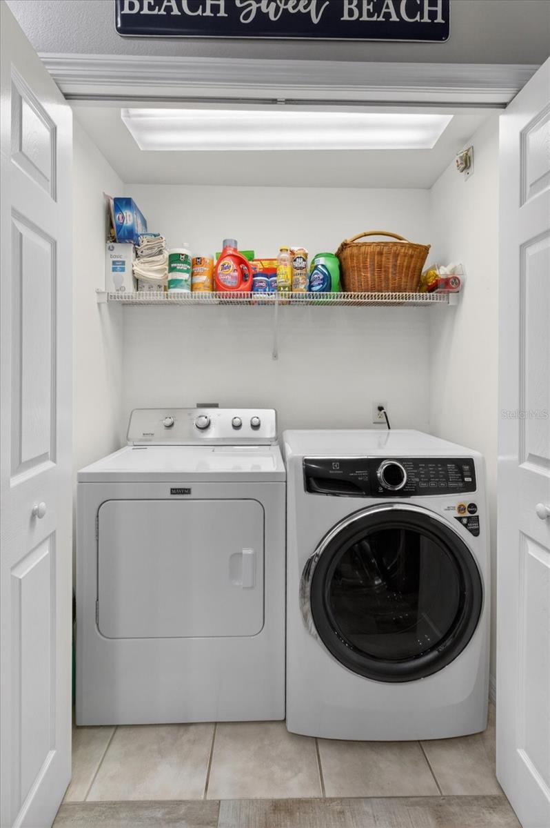 MARINERS POINTE OF INDIAN SHORES CONDO - Residential