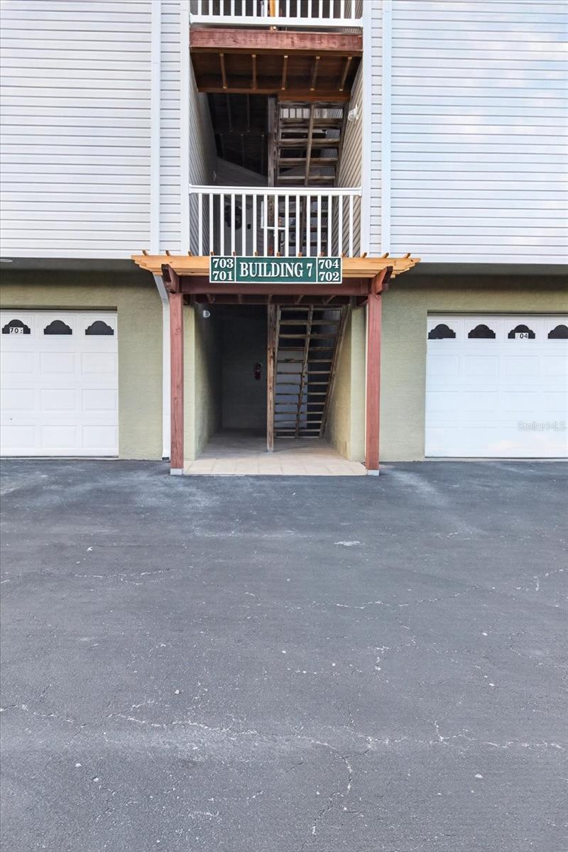 MARINERS POINTE OF INDIAN SHORES CONDO - Residential