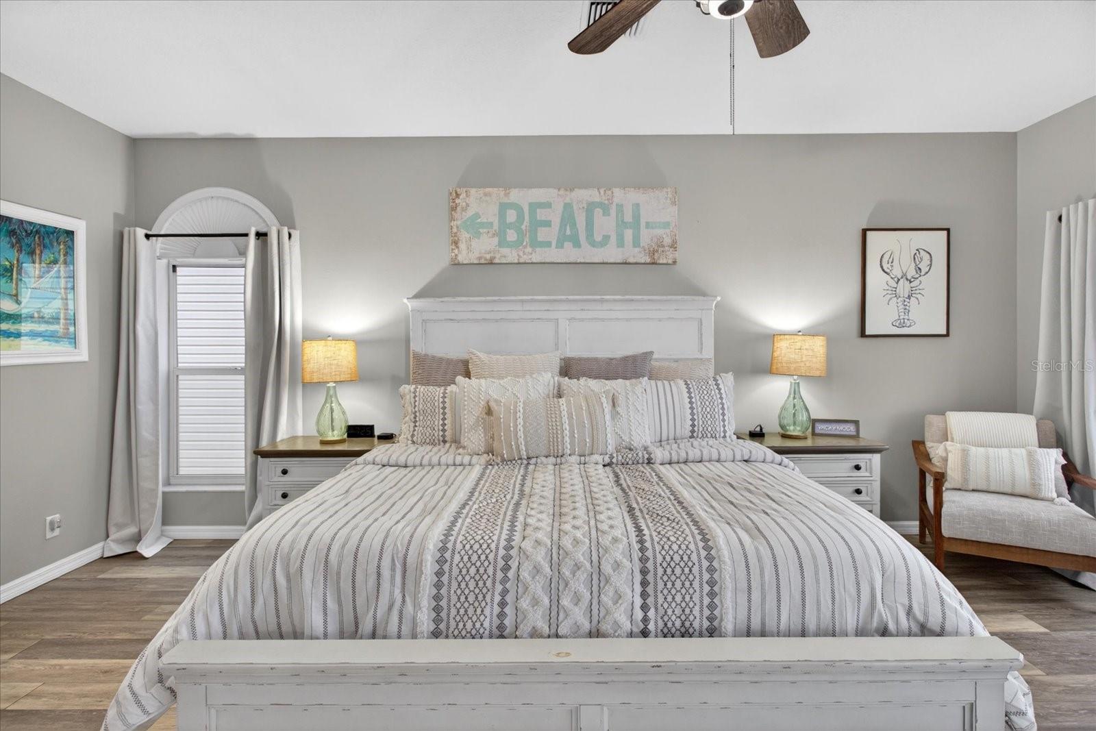 MARINERS POINTE OF INDIAN SHORES CONDO - Residential