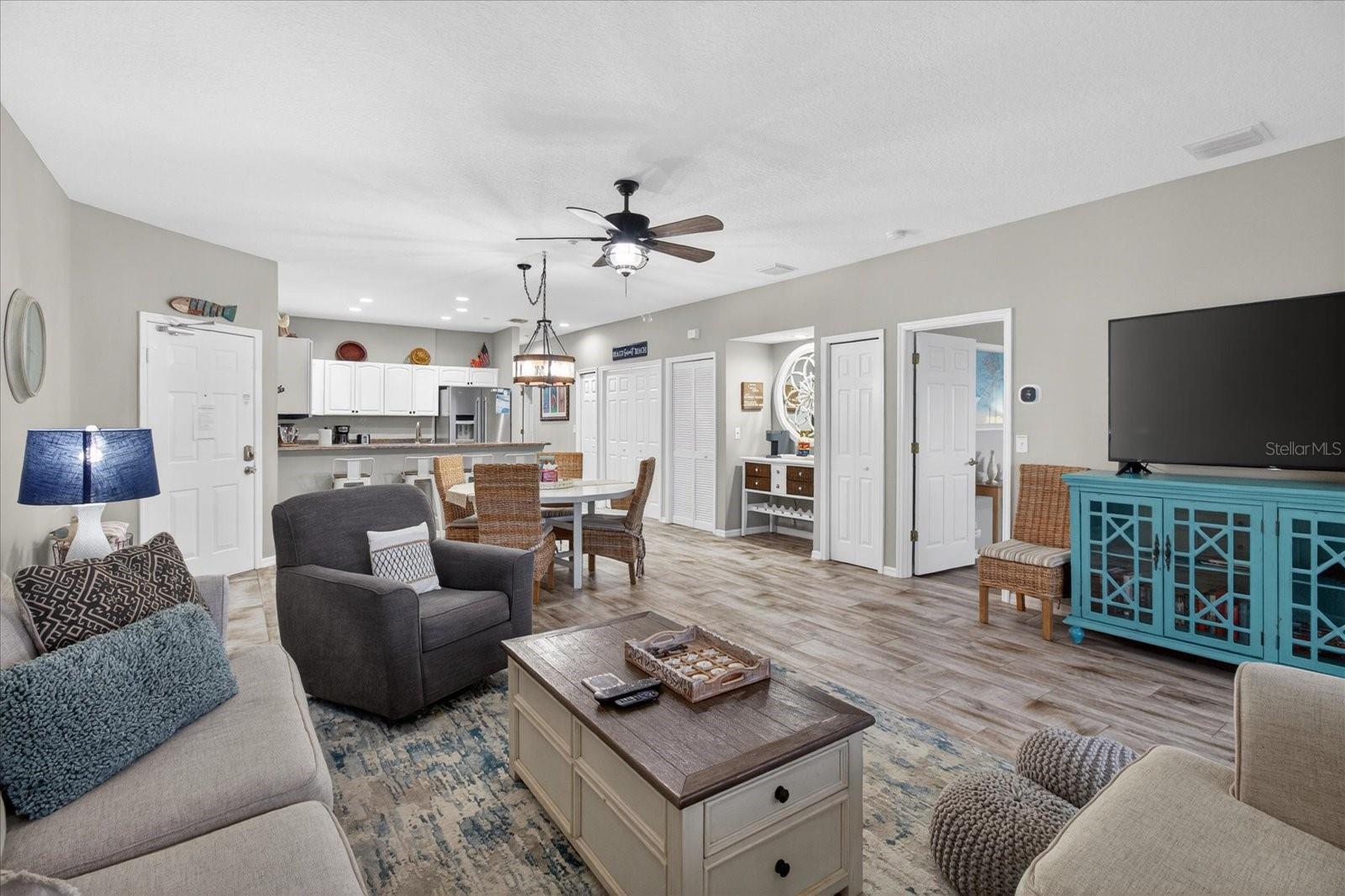 MARINERS POINTE OF INDIAN SHORES CONDO - Residential