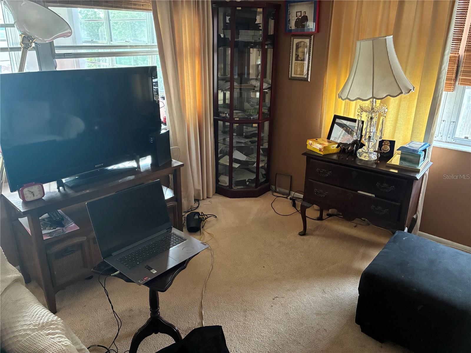 THE 7 OAKS APTS CONDO - Residential