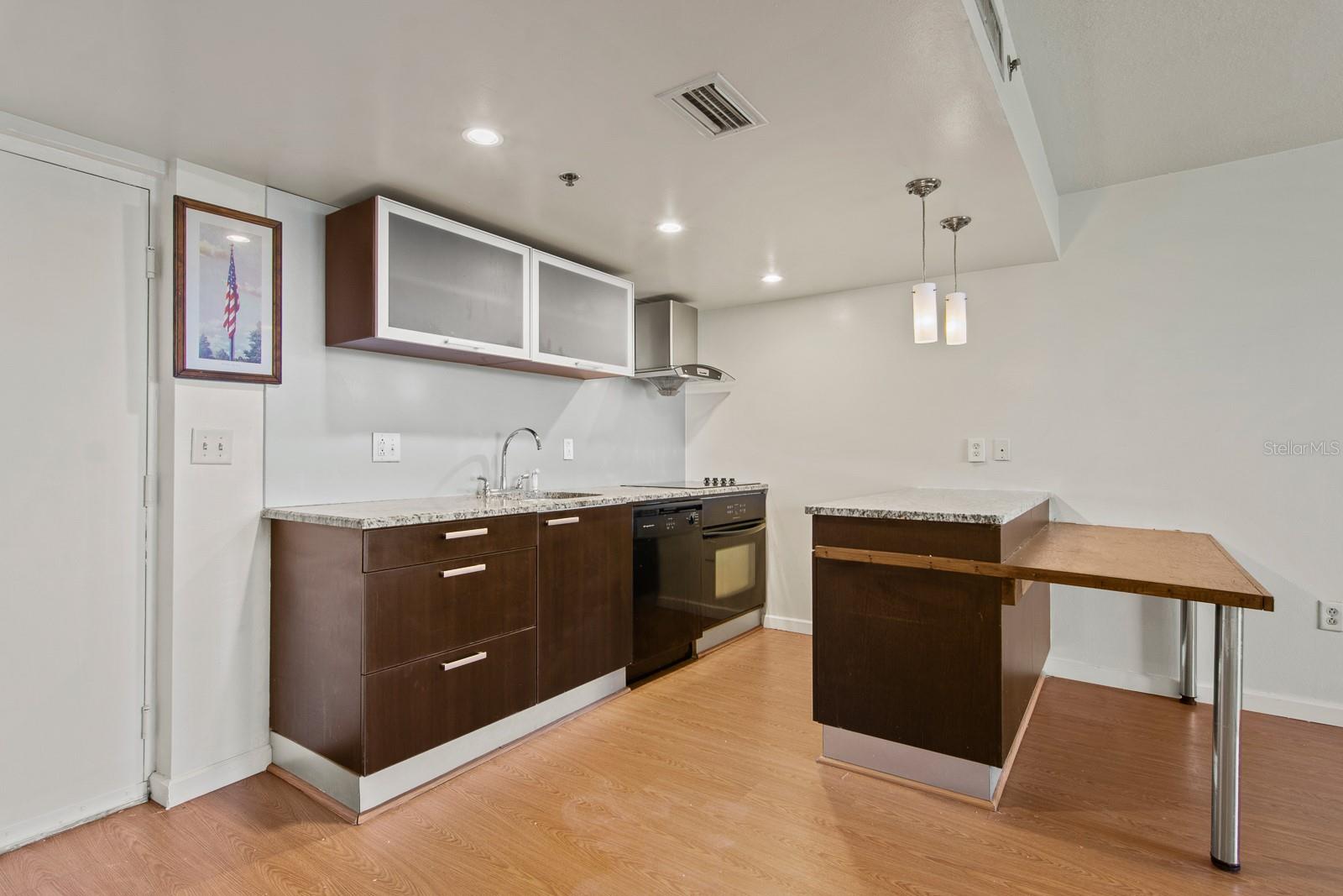 701 S MADISON AVENUE 317